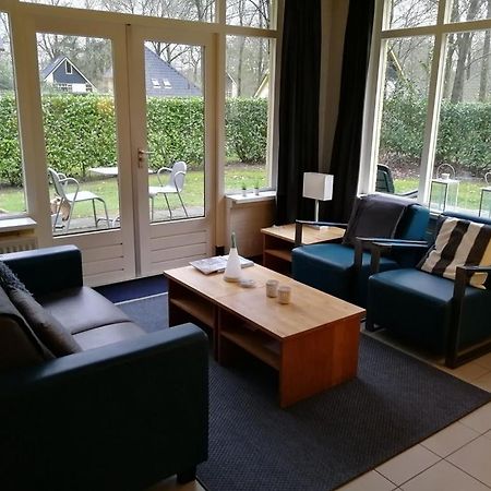Boshuisje Dalfsen Villa Buitenkant foto
